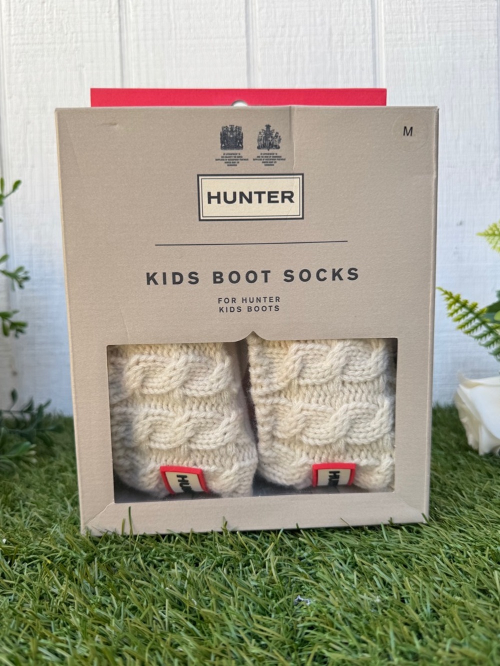 Hunter 6 Stitch Cable
Knit Cuff Fleece Tall Boot
Socks white with Logo Sz  M KID